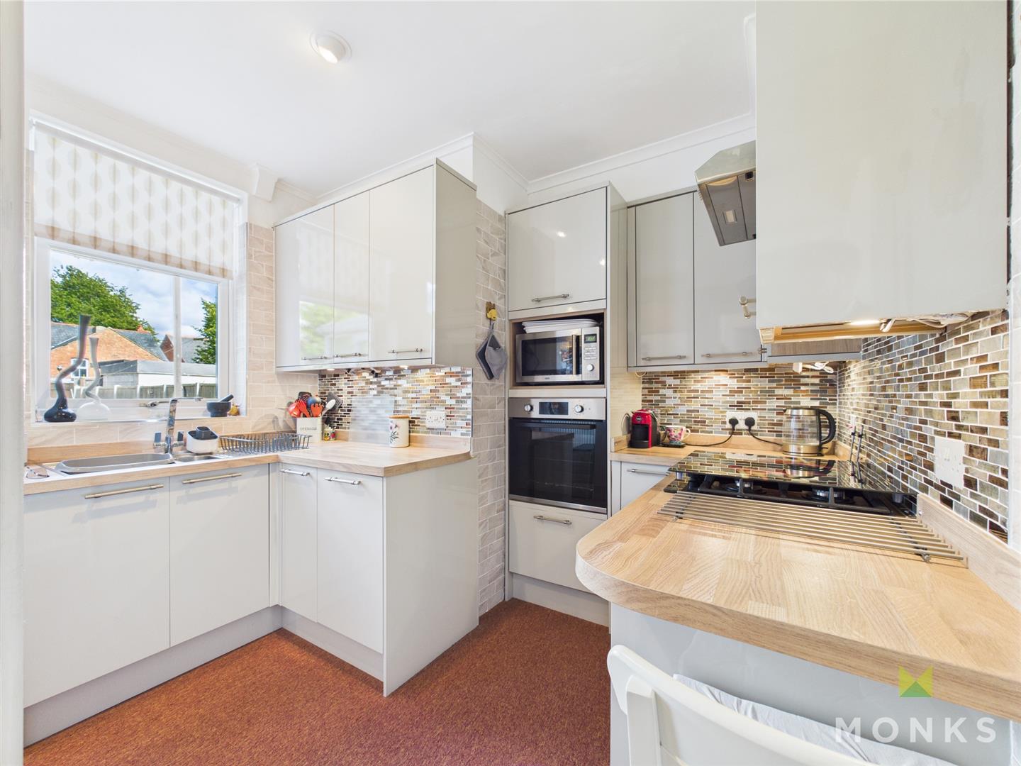 22 Vyrnwy Road, Oswestry, SY11 1NP For Sale